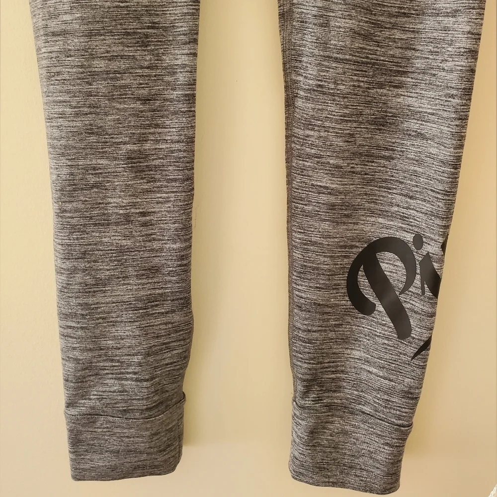 PINK Victoria's Secret Gray Leggings - Picture 4 of 8